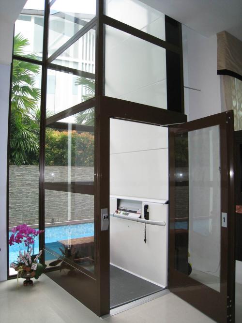 家用(yong)小型電(dian)梯